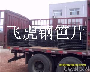 建筑鋼笆片在腳手架的應(yīng)用防火、耐燃性強(qiáng)