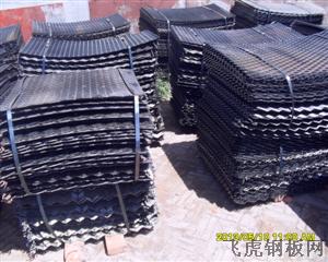 佛山建筑腳手架踏板用鋼笆網(wǎng)片、毛竹片、竹笆片－０２